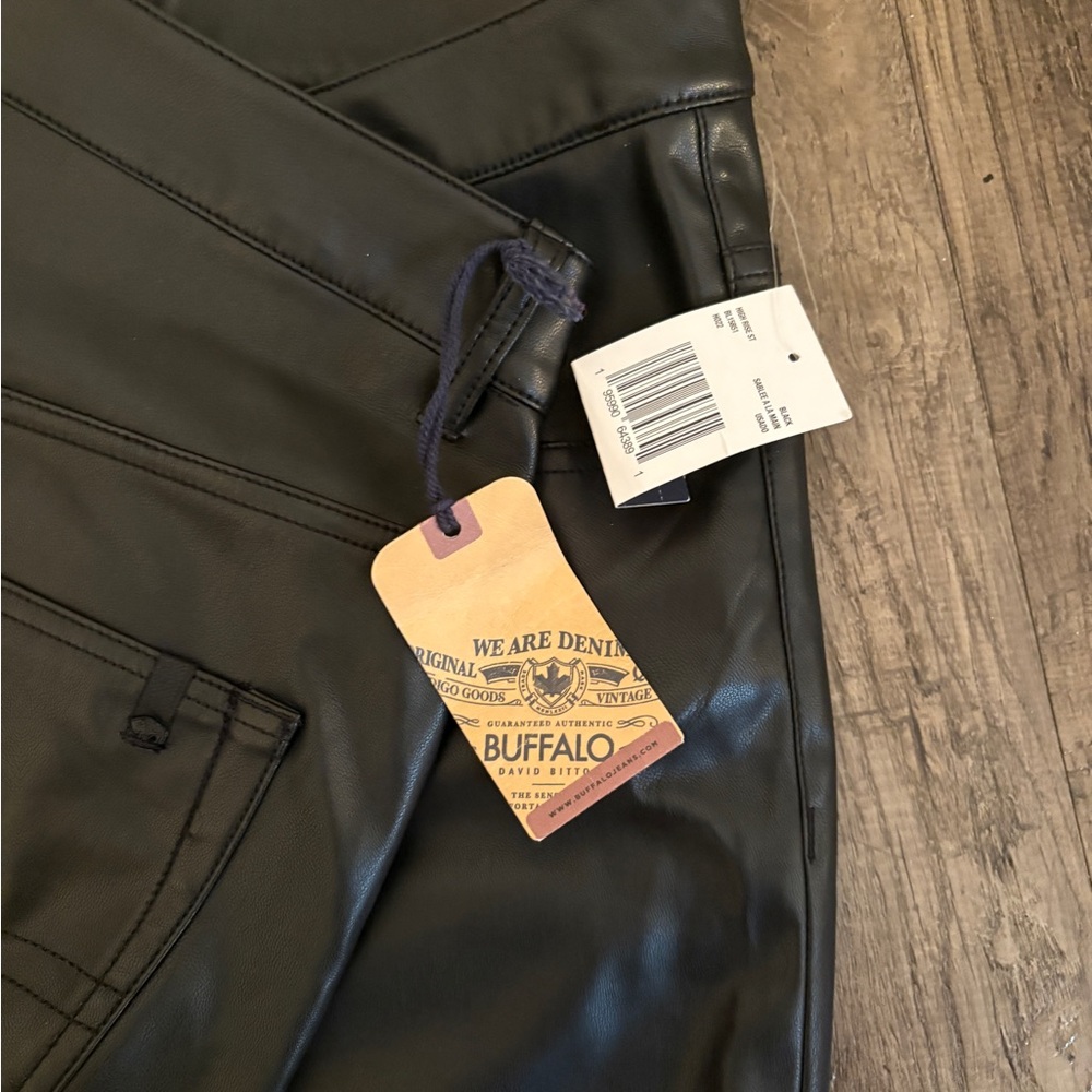 Black Criss Cross leather pants - Picture 4 of 6